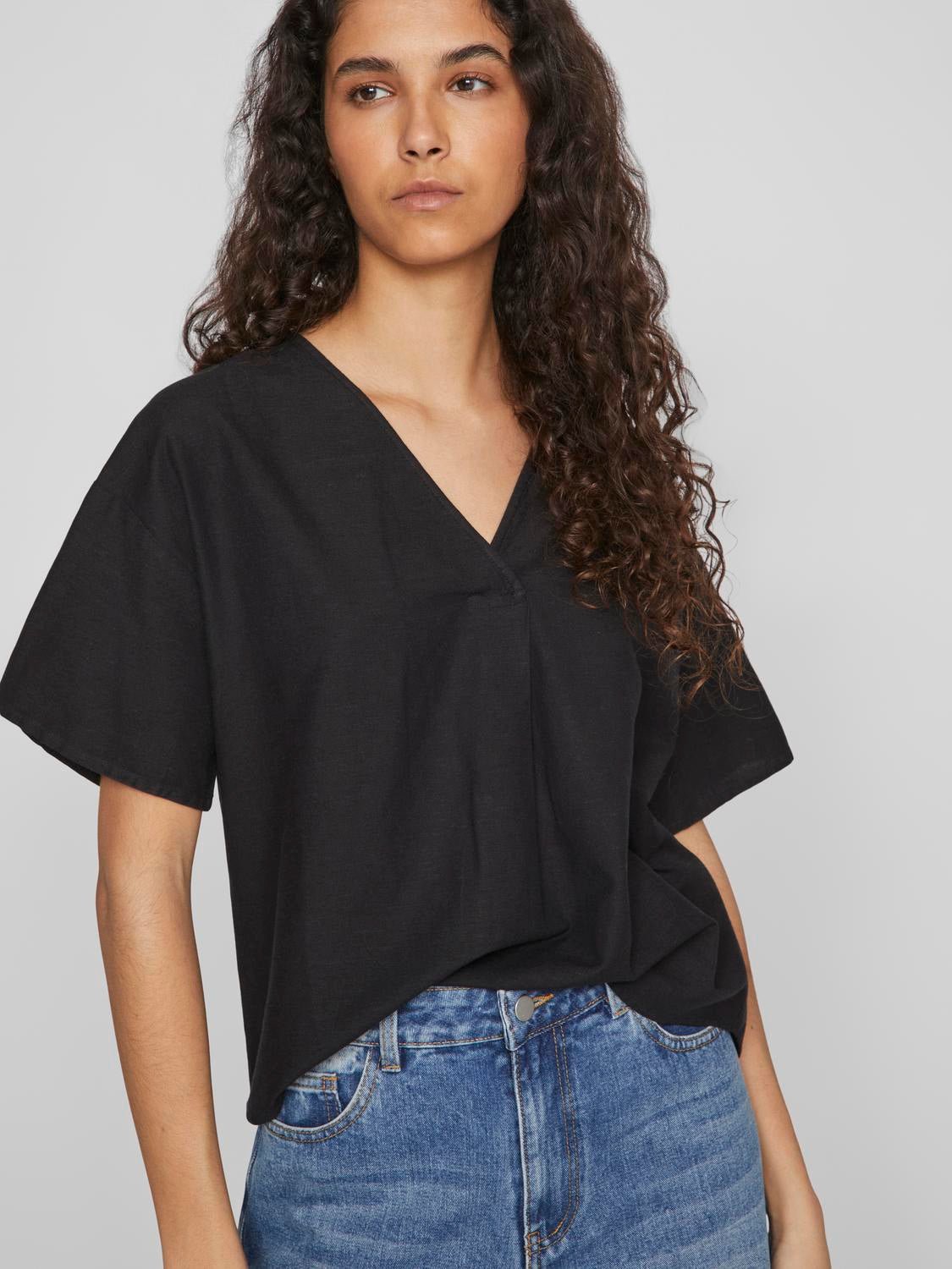 VIPRISILLA Top - Black Beauty - VERO MODA & VILA Bergvik